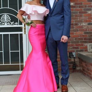 Ellie Wilde size 2 Prom Dress